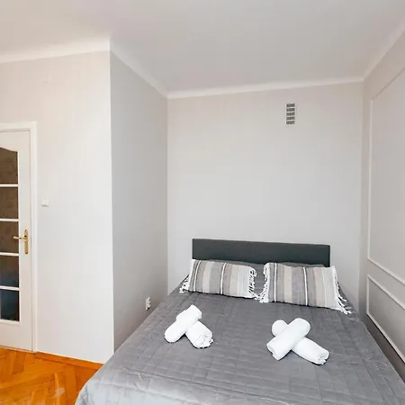 Apartman Wilcza 3 Blue - 260 Metrow Od Ambasady - Better