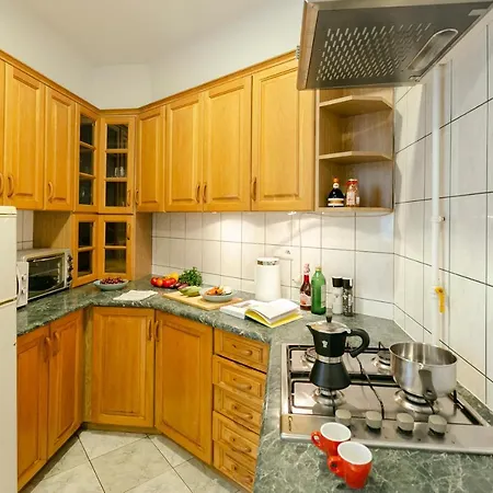 Apartment Wilcza 3 Blue - 260 Metrow Od Ambasady - Better Warsaw