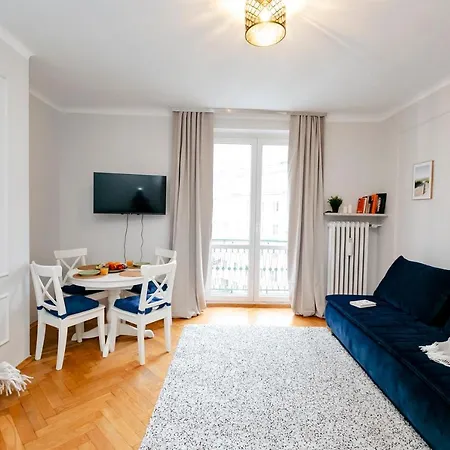 Wilcza 3 Blue - 260 Metrow Od Ambasady - Better