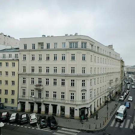 公寓 Wilcza 3 Blue - 260 Metrow Od Ambasady - Better 华沙