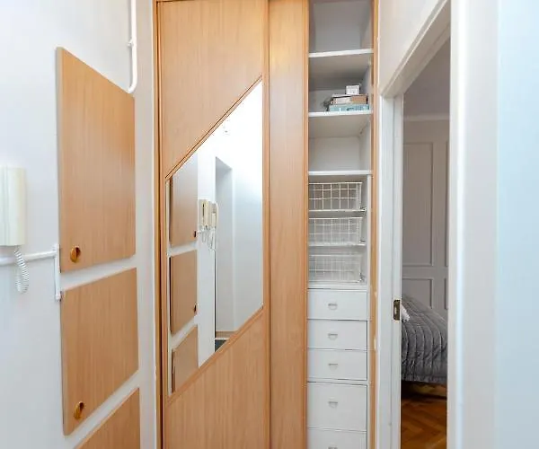 Daire Wilcza 3 Blue - 260 Metrow Od Ambasady - Better