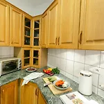 Wilcza 3 Blue - 260 Metrow Od Ambasady - Better Apartment Warsaw